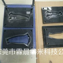  深圳市信和塑膠模具廠 主營(yíng) 精密機(jī)械配件 生產(chǎn)線